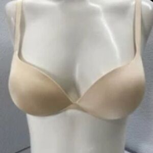 Skims Ultimate Tear Drop Push-Up Bra Size 32B Sand NWT